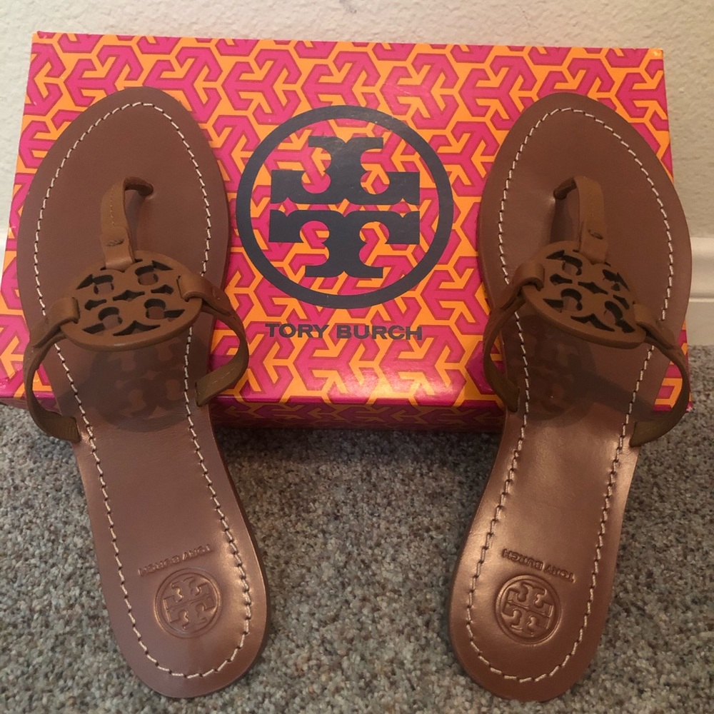 NWT Tory Burch sandals.